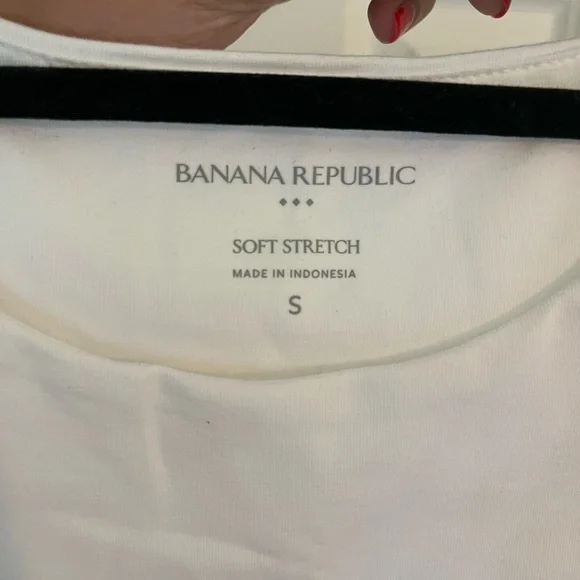 Banana Republic Soft Stretch Tank Top Size Small NWT - Picture 4 of 5